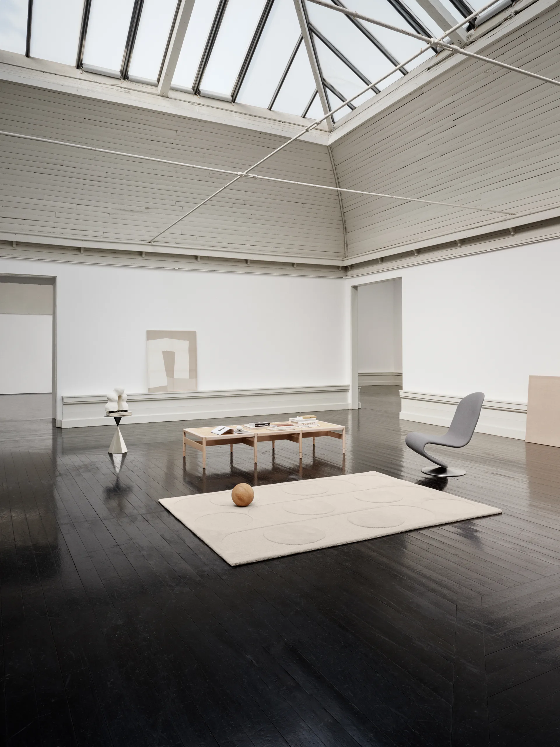 Orb Alliance -villamatto, Chalk, 170 x 240 cm Linie Design