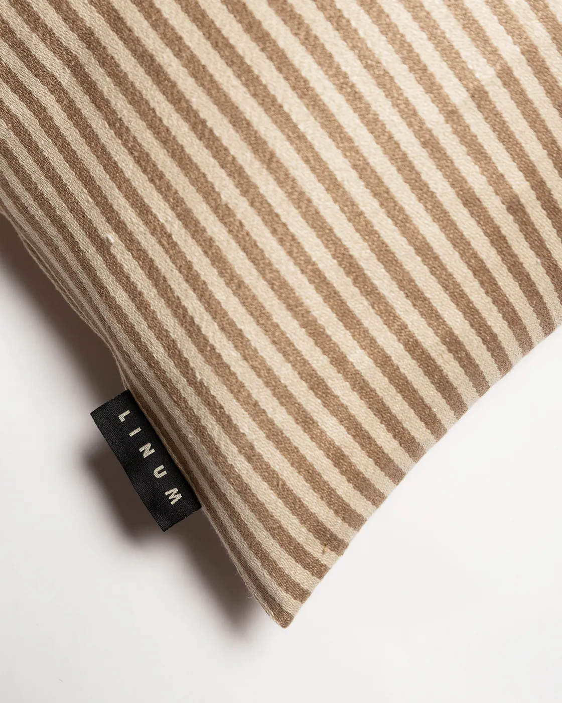 Calcio tyynynpäällinen 35x50 cm, Kamelinruskea Linum