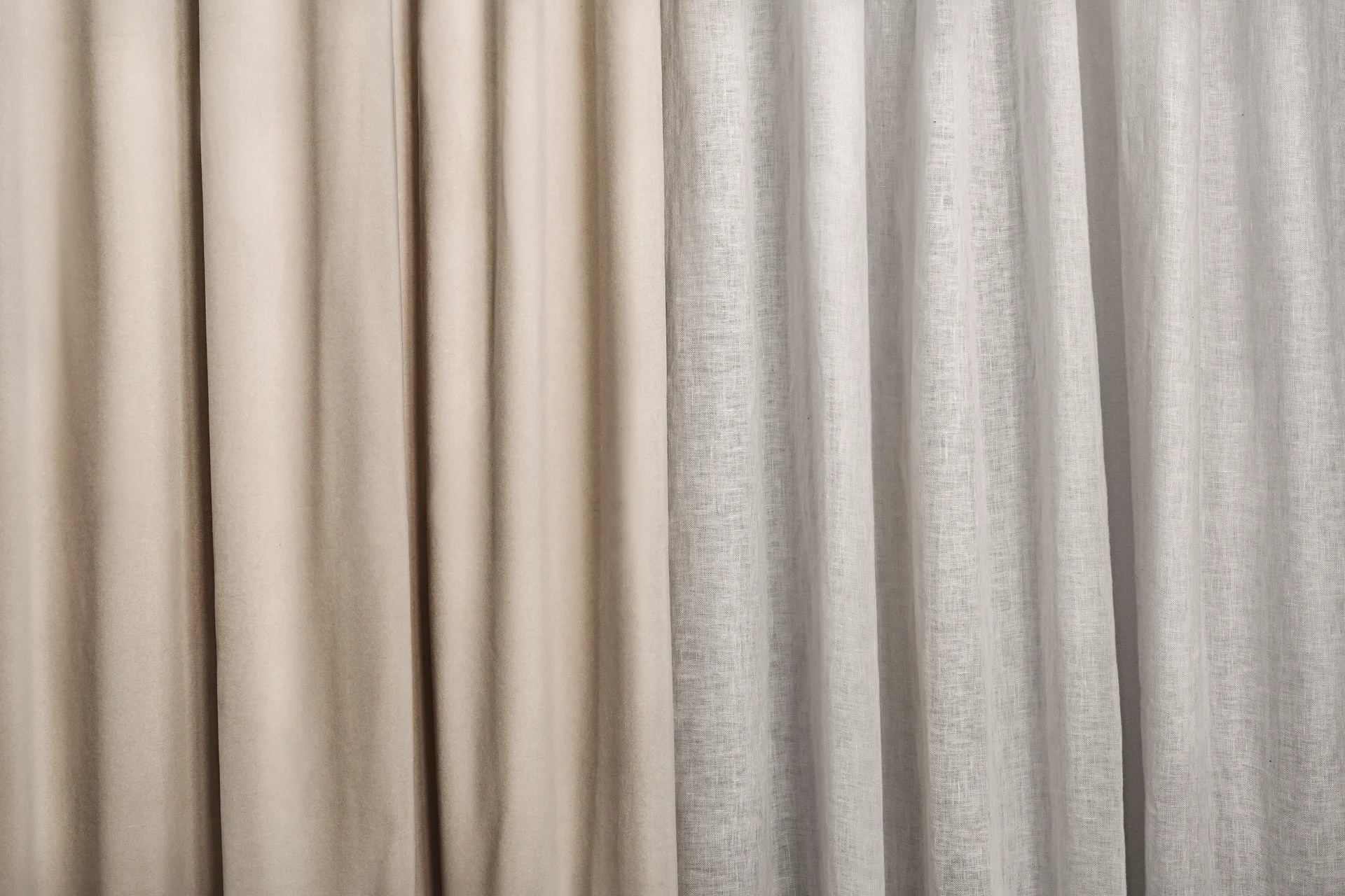 Intermezzo verho, Kermainen beige Linum