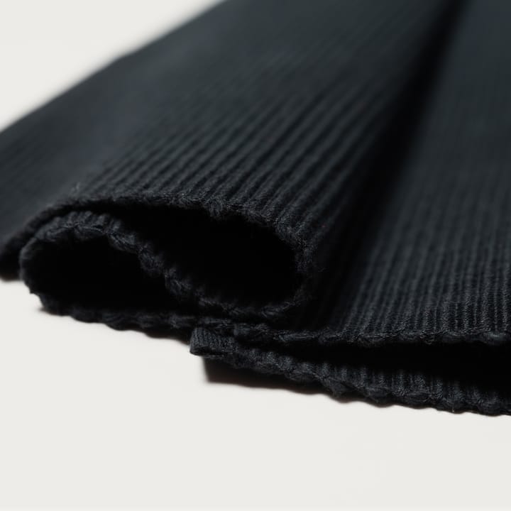 Uni pöytäliina 45x150 cm, Musta Linum