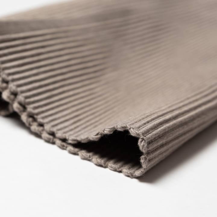 Uni pöytäliina 45x150 cm, Myyränruskea Linum