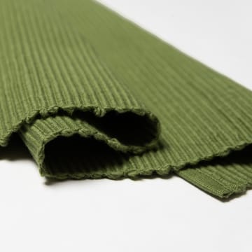 Uni pöytäliina 45x150 cm - Sammalenvihreä - Linum