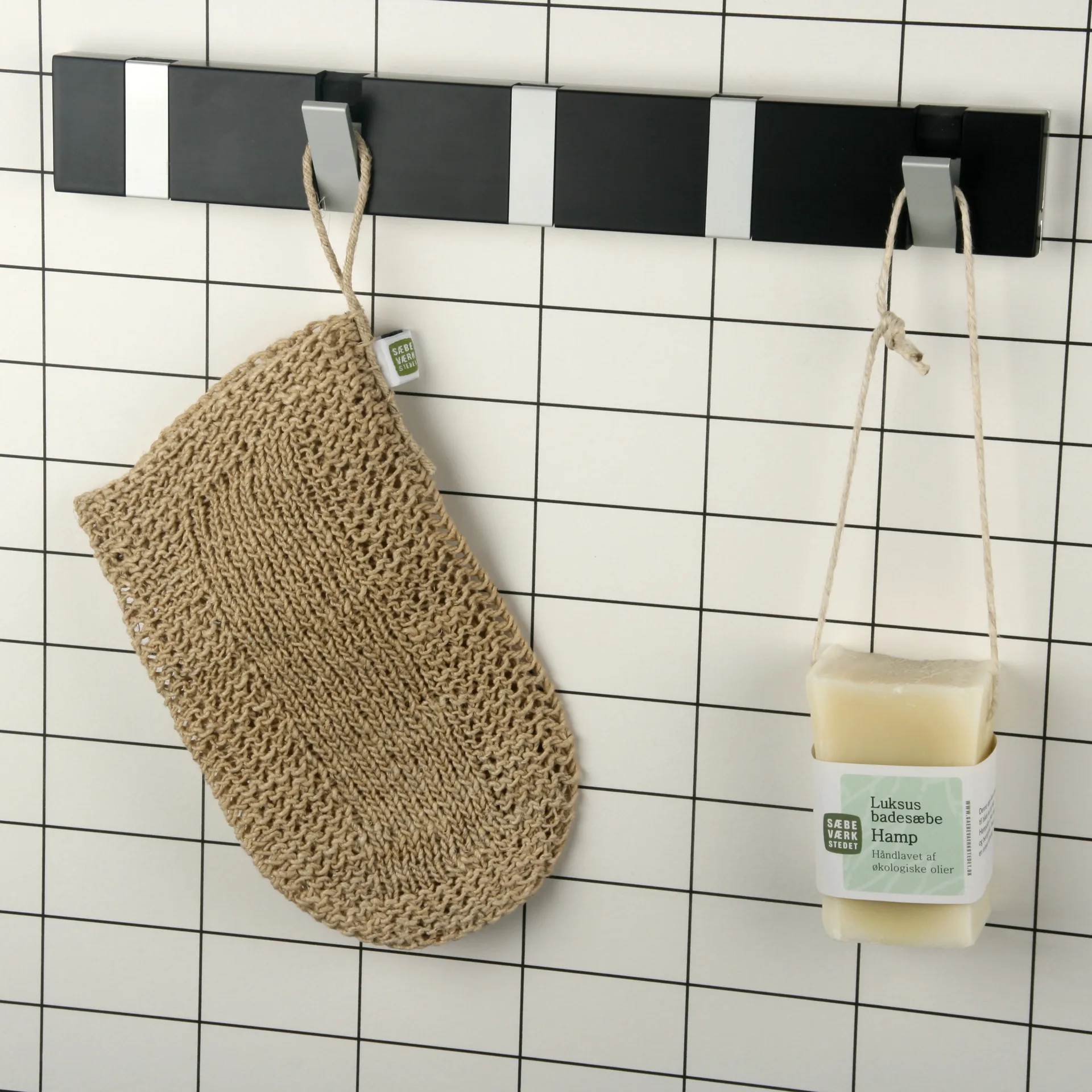 Loca Knax naulakko 33 cm komposiitti, musta LoCa