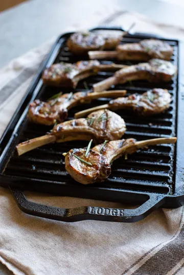 Chef collection käännettävä paisto- ja grillitaso - 50x25 cm - Lodge