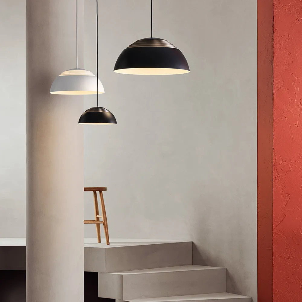 AJ Royal hissivalaisin 2700K Ø 25 cm, Valkoinen Louis Poulsen