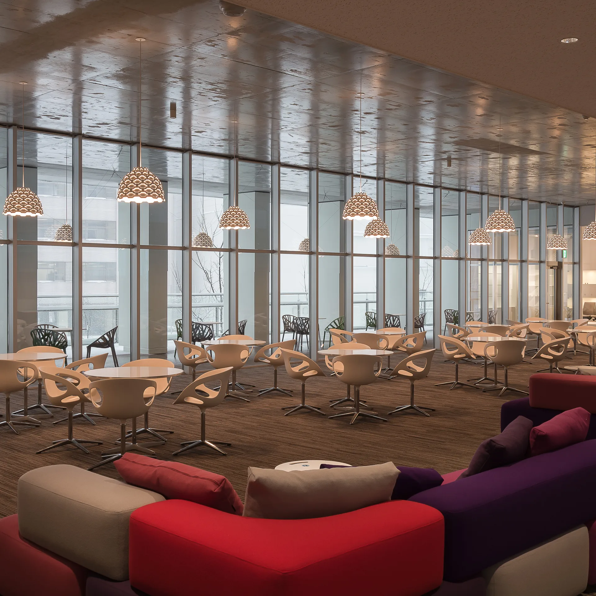 LC Shutters -kattolamppu Ø44 cm, Valkoinen Louis Poulsen