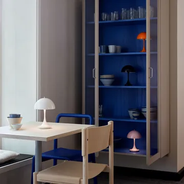 Panthella 160 portable pöytälamppu metali - Valkoinen - Louis Poulsen