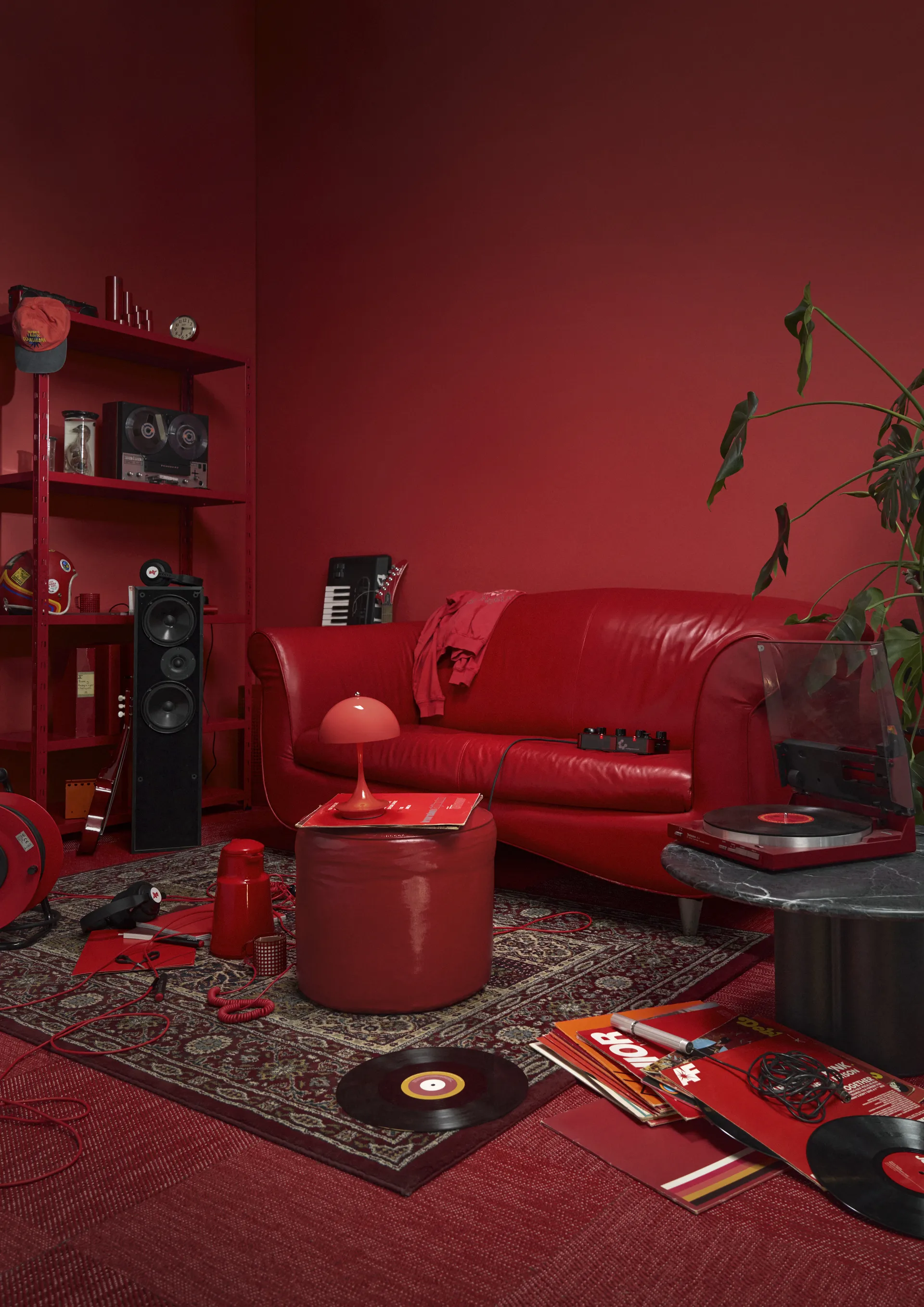 Panthella 160 Portable v3 pöytävalaisin, Opaque coral Louis Poulsen