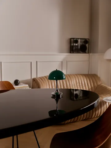 Panthella 160 Portable v3 pöytävalaisin - Original Opal Green - Louis Poulsen