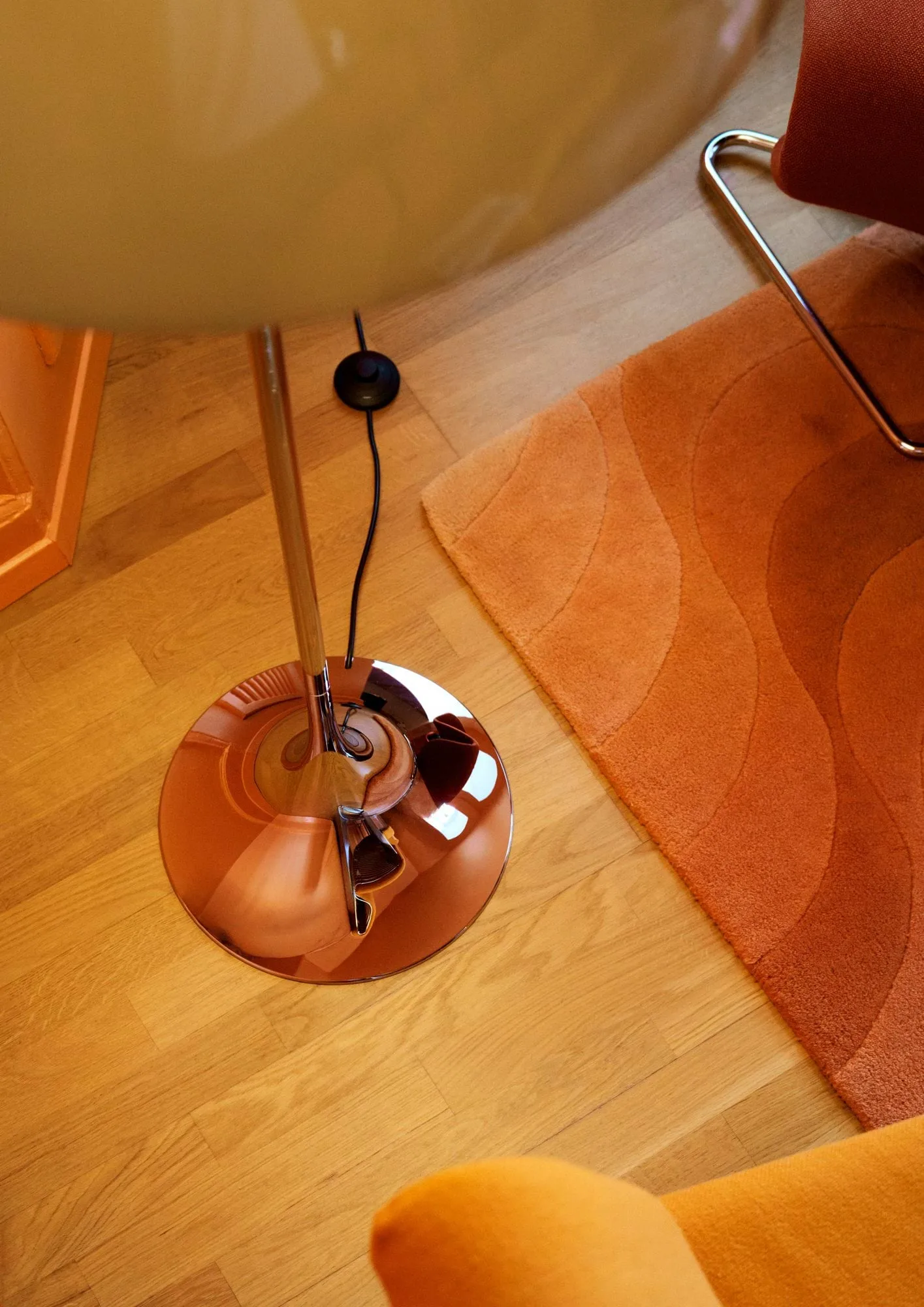 Panthella 500 lattiavalaisin, Original opal brown Louis Poulsen