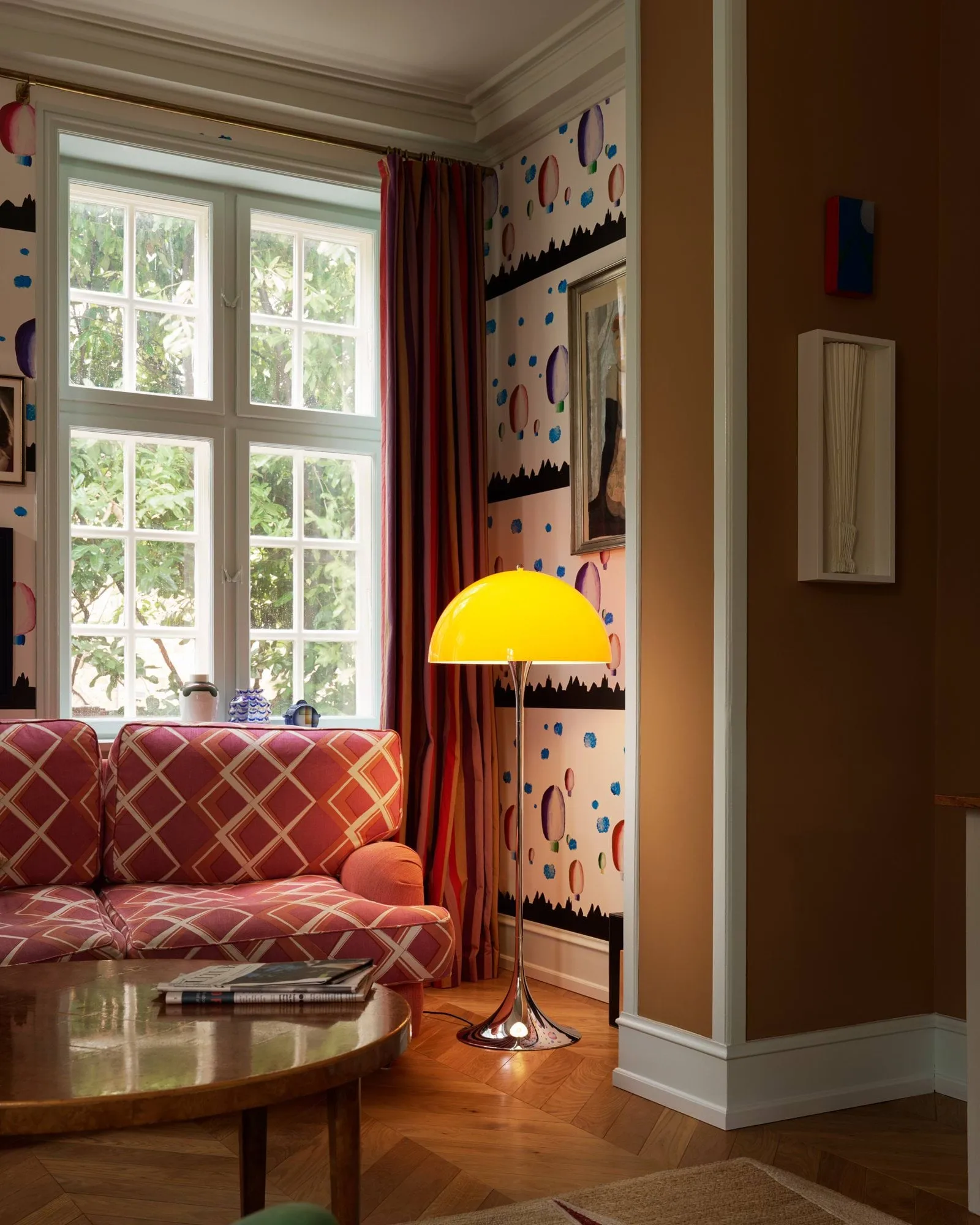 Panthella 500 lattiavalaisin, Original opal orange Louis Poulsen