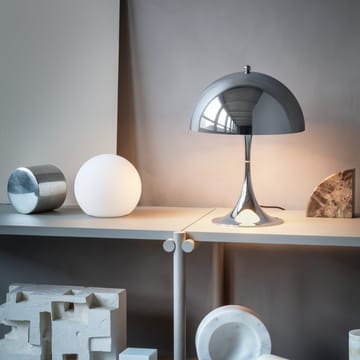 Panthella MINI -pöytälamppu - Kromi - Louis Poulsen