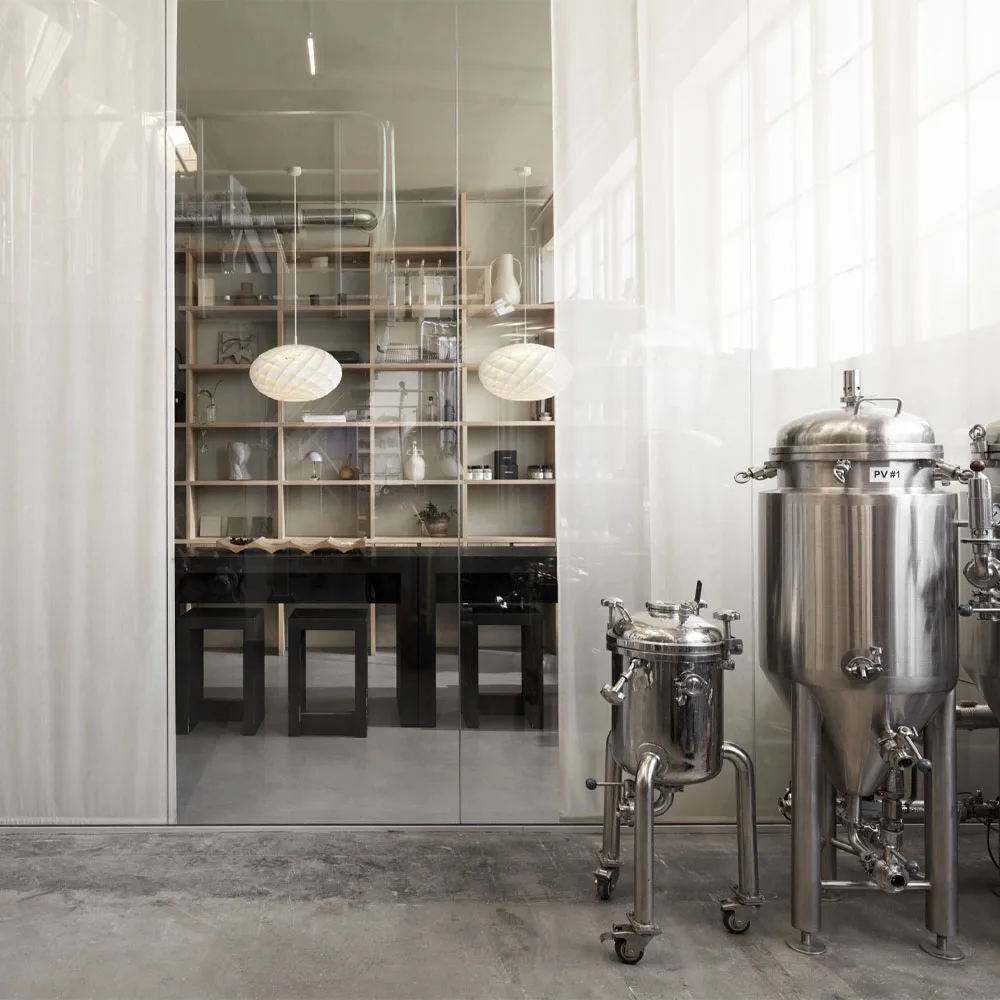 Patera Oval riippuvalaisin, Valkoinen Louis Poulsen