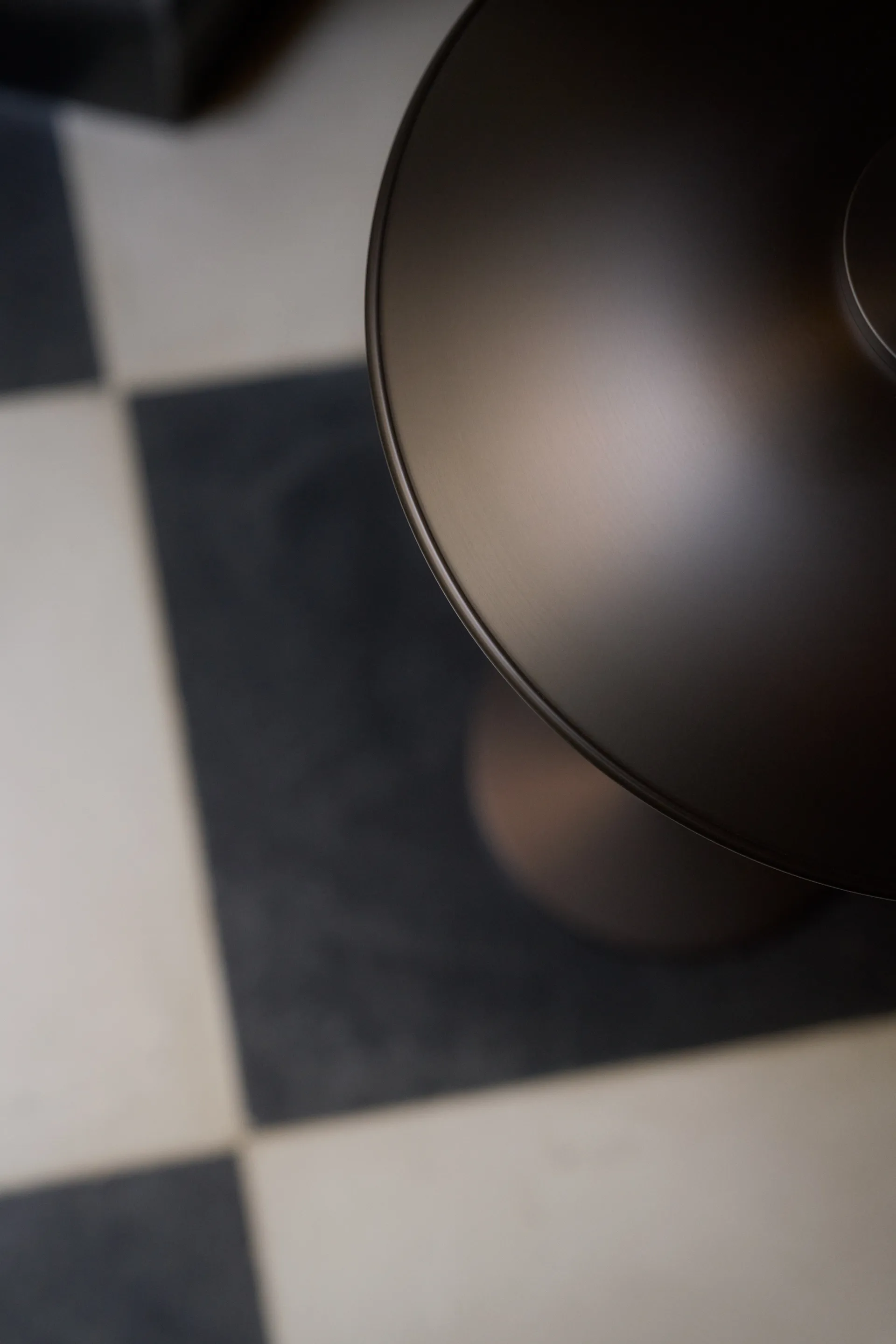 PH 3/2 Luna pöytälamppu, Aged brass-opaalilasi Louis Poulsen