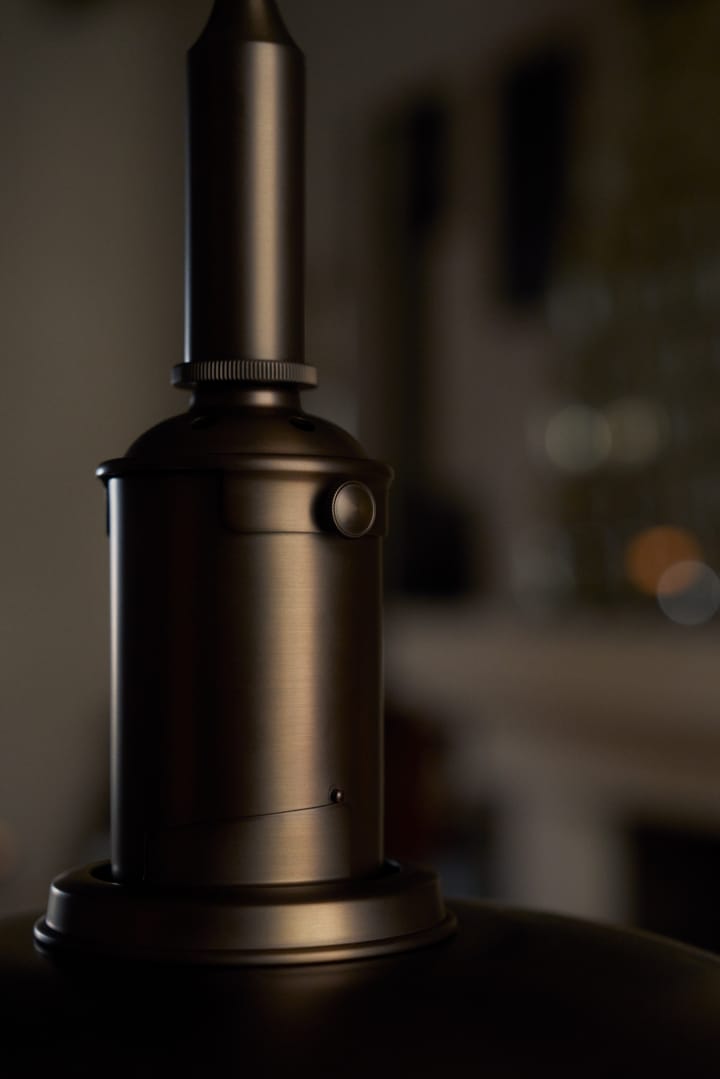 PH 3/3 Luna kattolamppu, Aged brass-opaalilasi Louis Poulsen