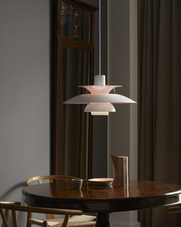 PH 5 Anniversary Juhlaeditio riippuvalaisin - Matte white-pale rose - Louis Poulsen