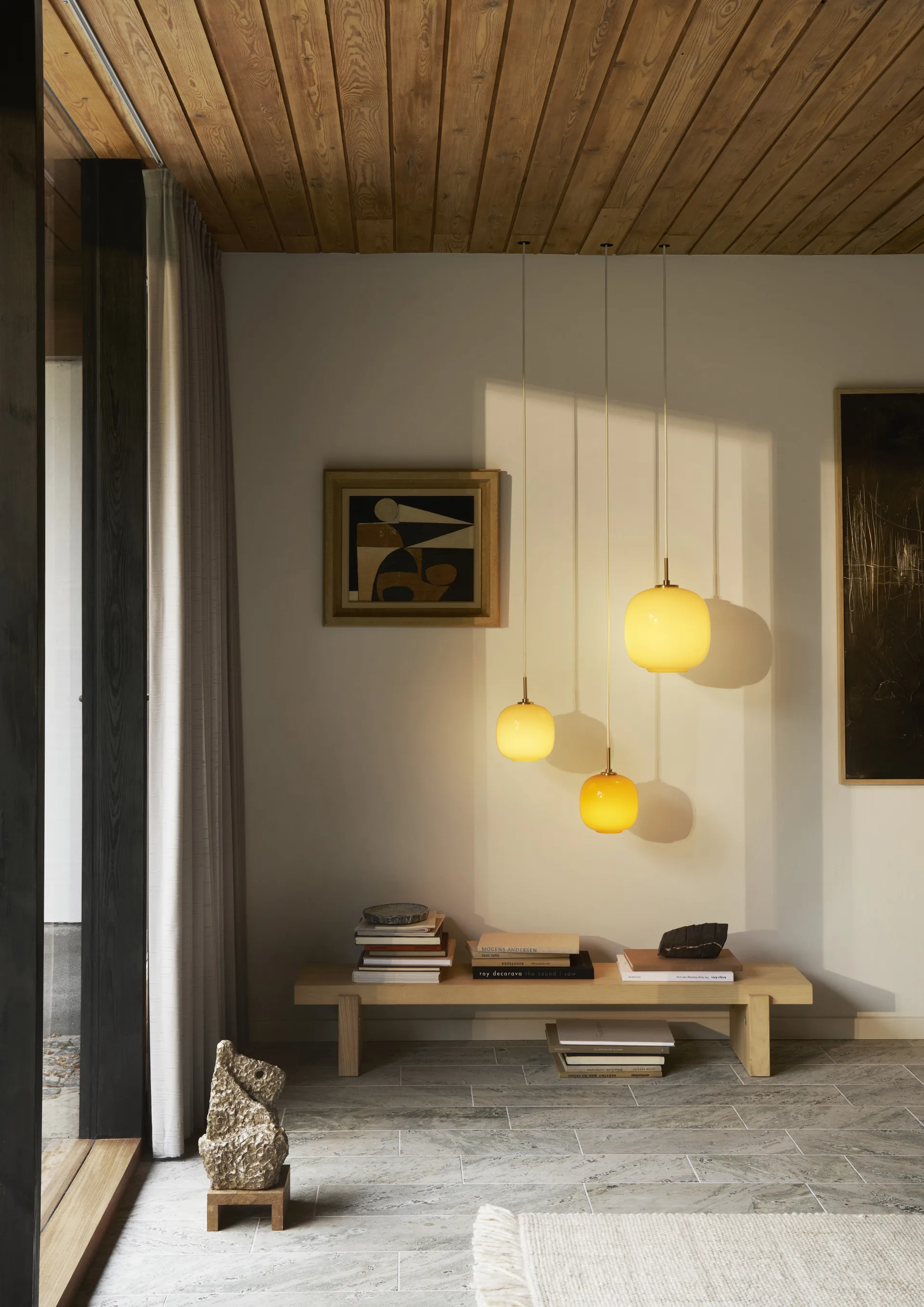 VL45 Radiohus kattolamppu Ø25 cm, Brass-pale yellow glass Louis Poulsen