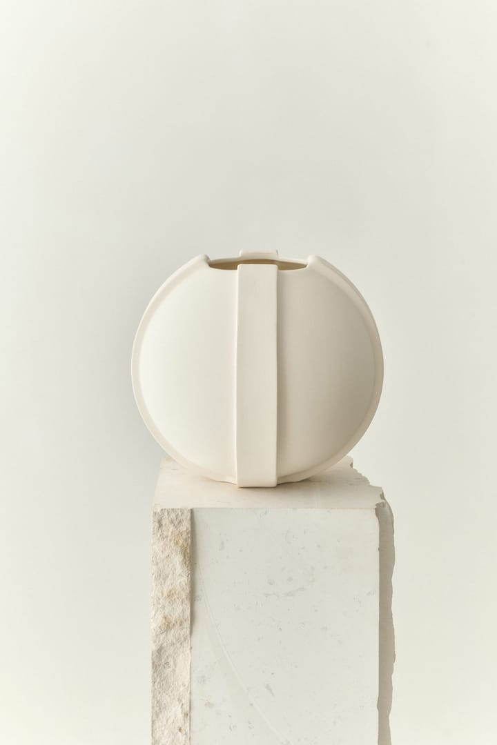 Vinci maljakko 01 29 cm, Raw White Louise Roe