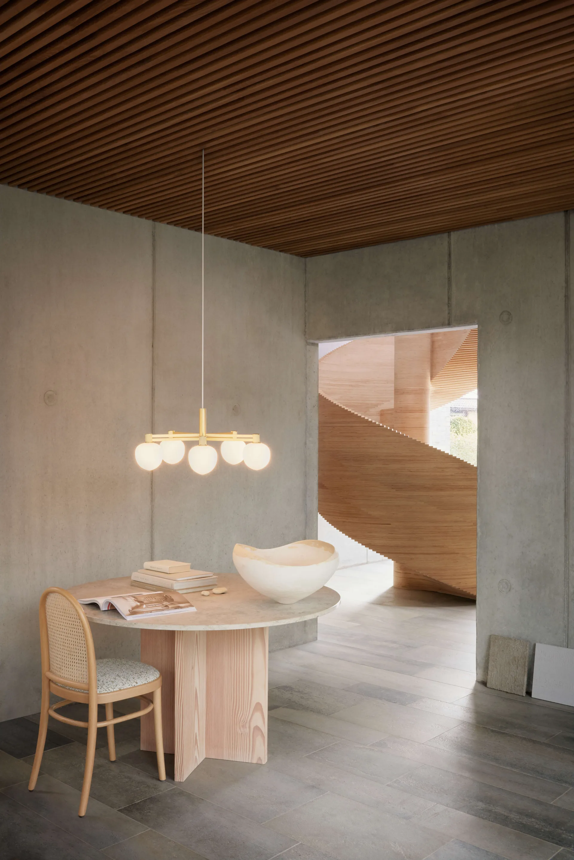 Memoir V 120 kattokruunu, Brass LYFA