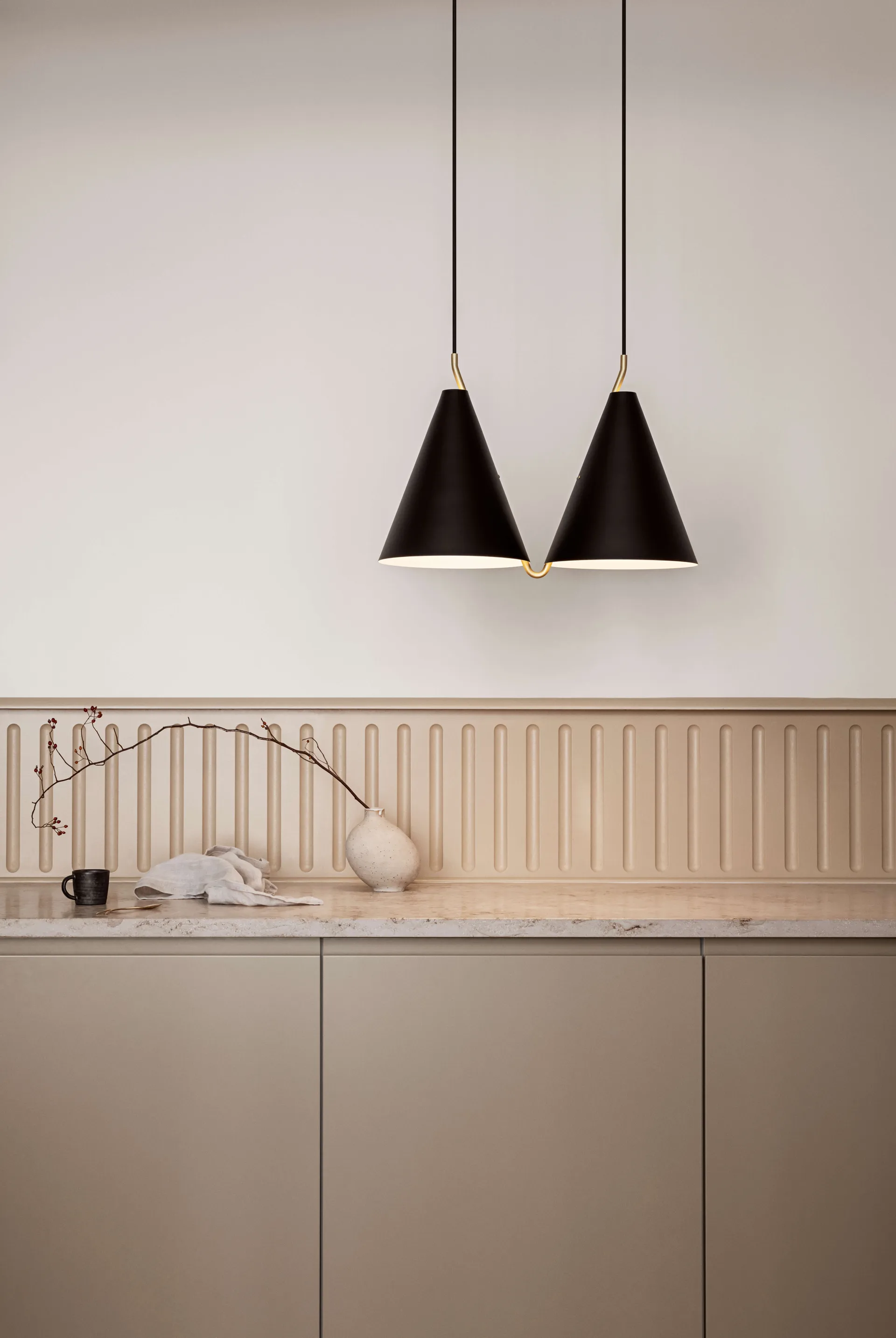 Mosaik II Side by Side 250 riippuvalaisin, Black LYFA