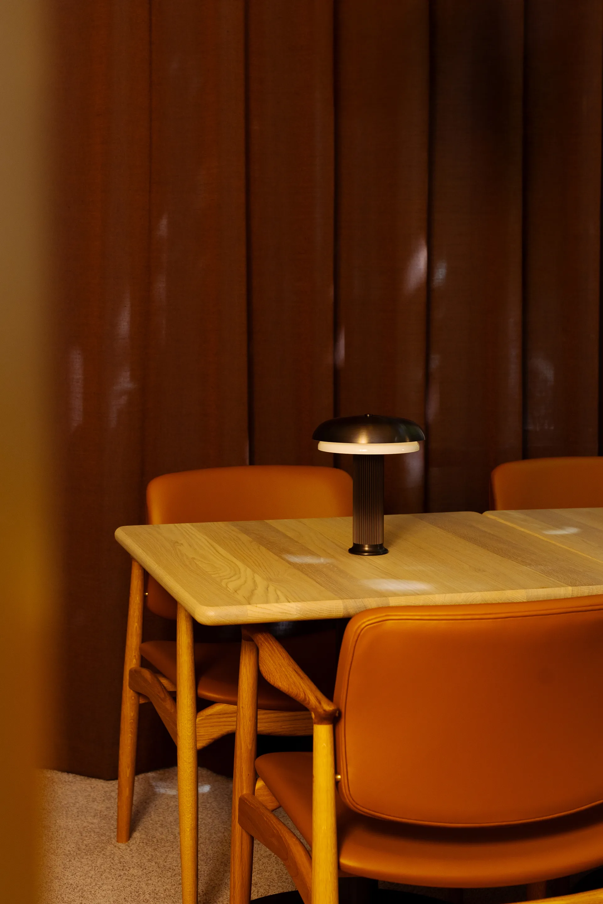 Noote pöytälamppu kannettava, Pronssi LYFA