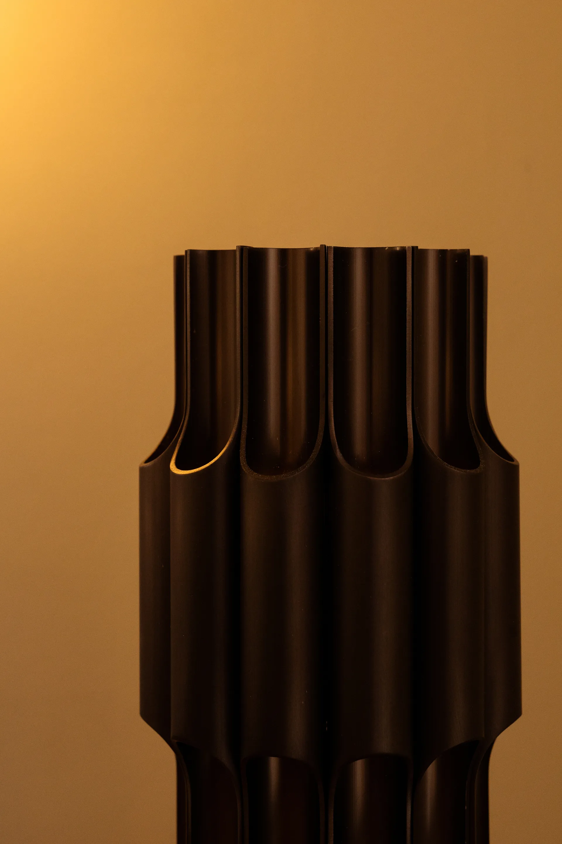 Pan 120 pöytälamppu, Pronssi LYFA