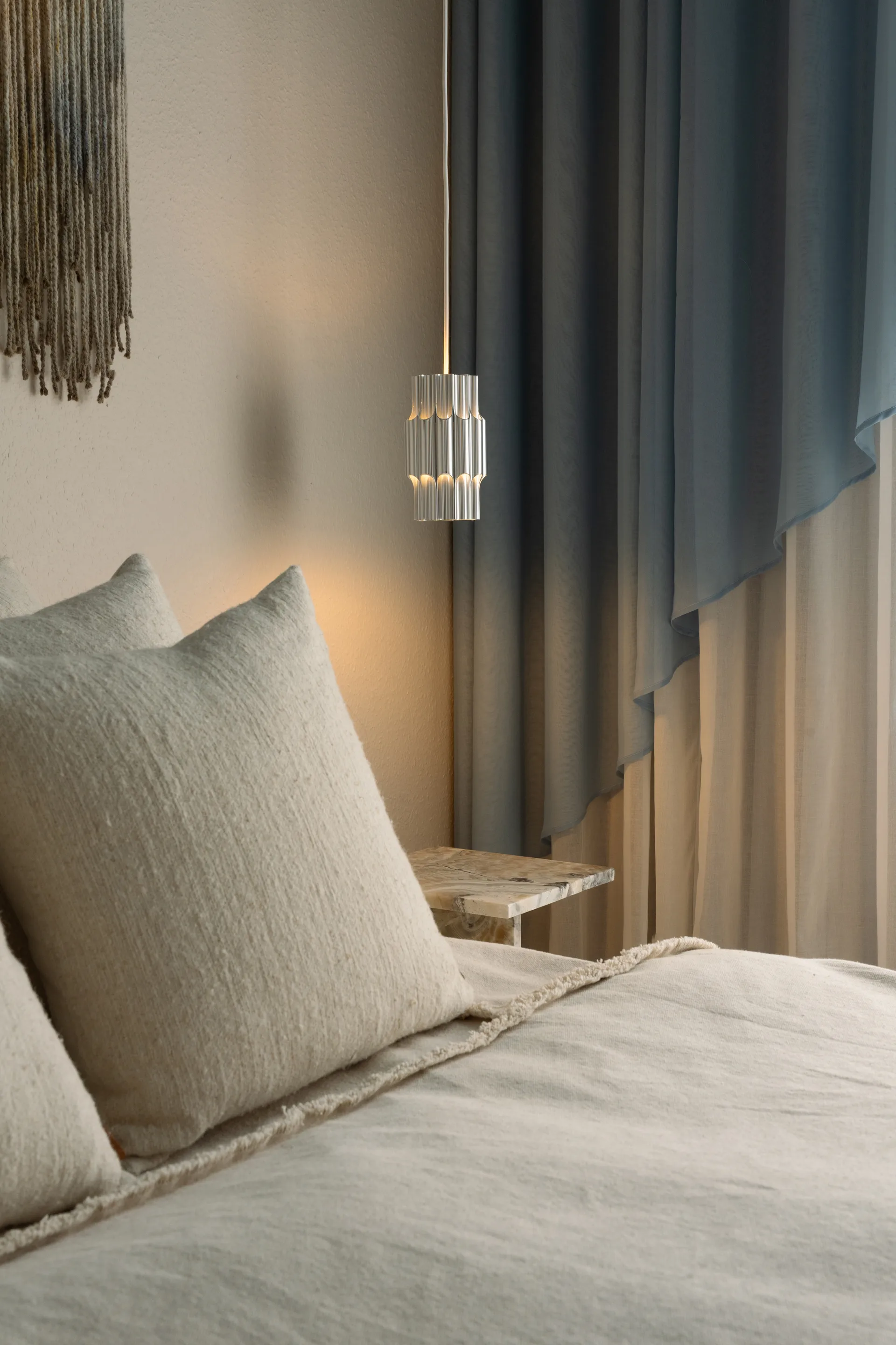 Pan 120 riippuvalaisin, Alumiini LYFA