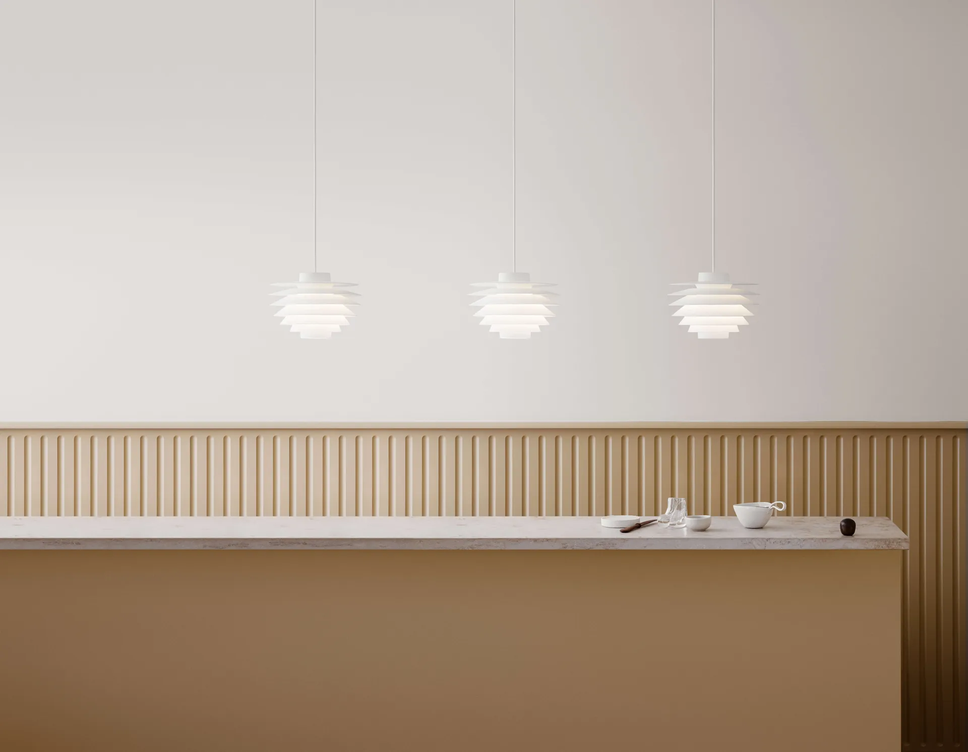 Verona 250 riippuvalaisin, White LYFA