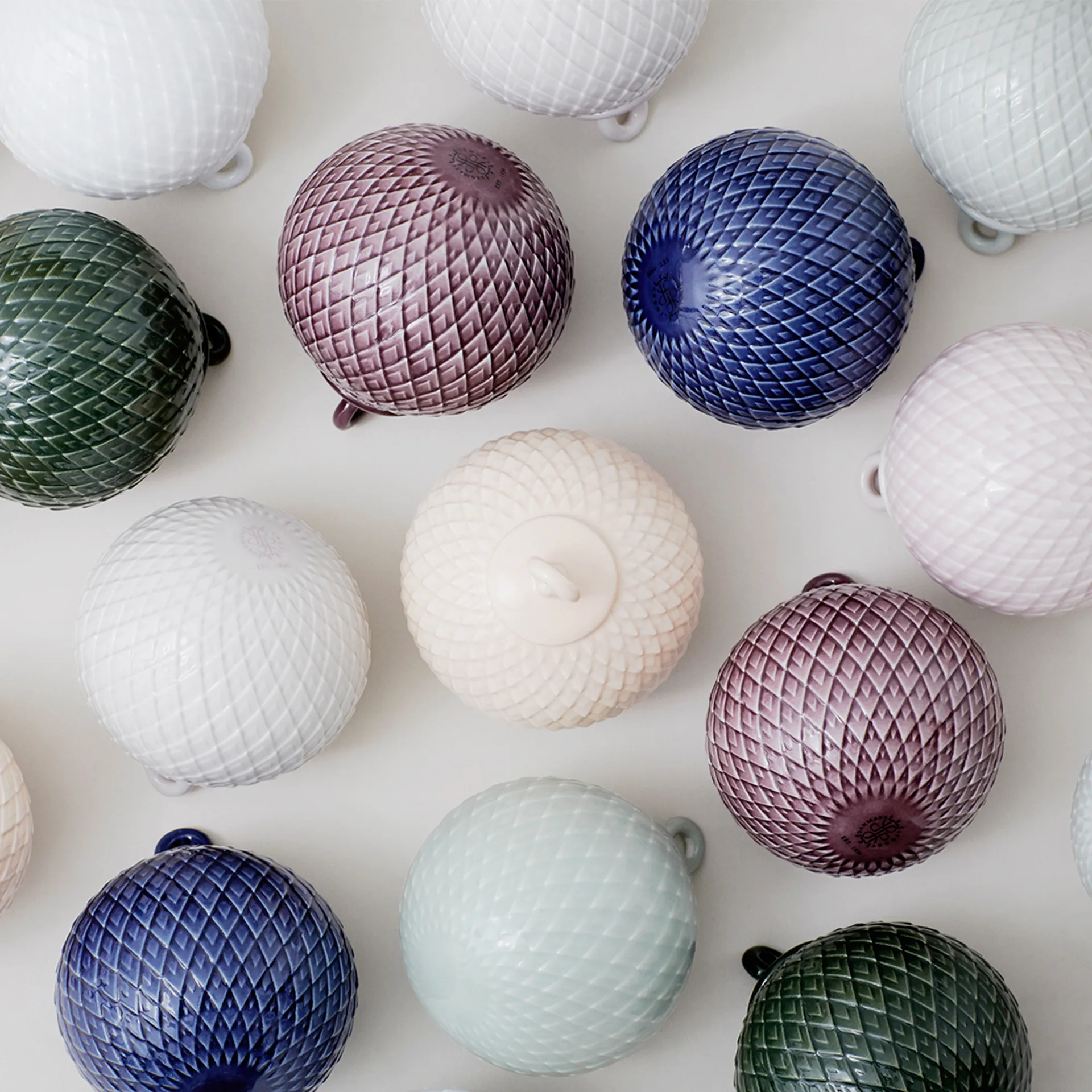 Rhombe joulupallo Ø 7 cm, Punainen Lyngby Porcelæn