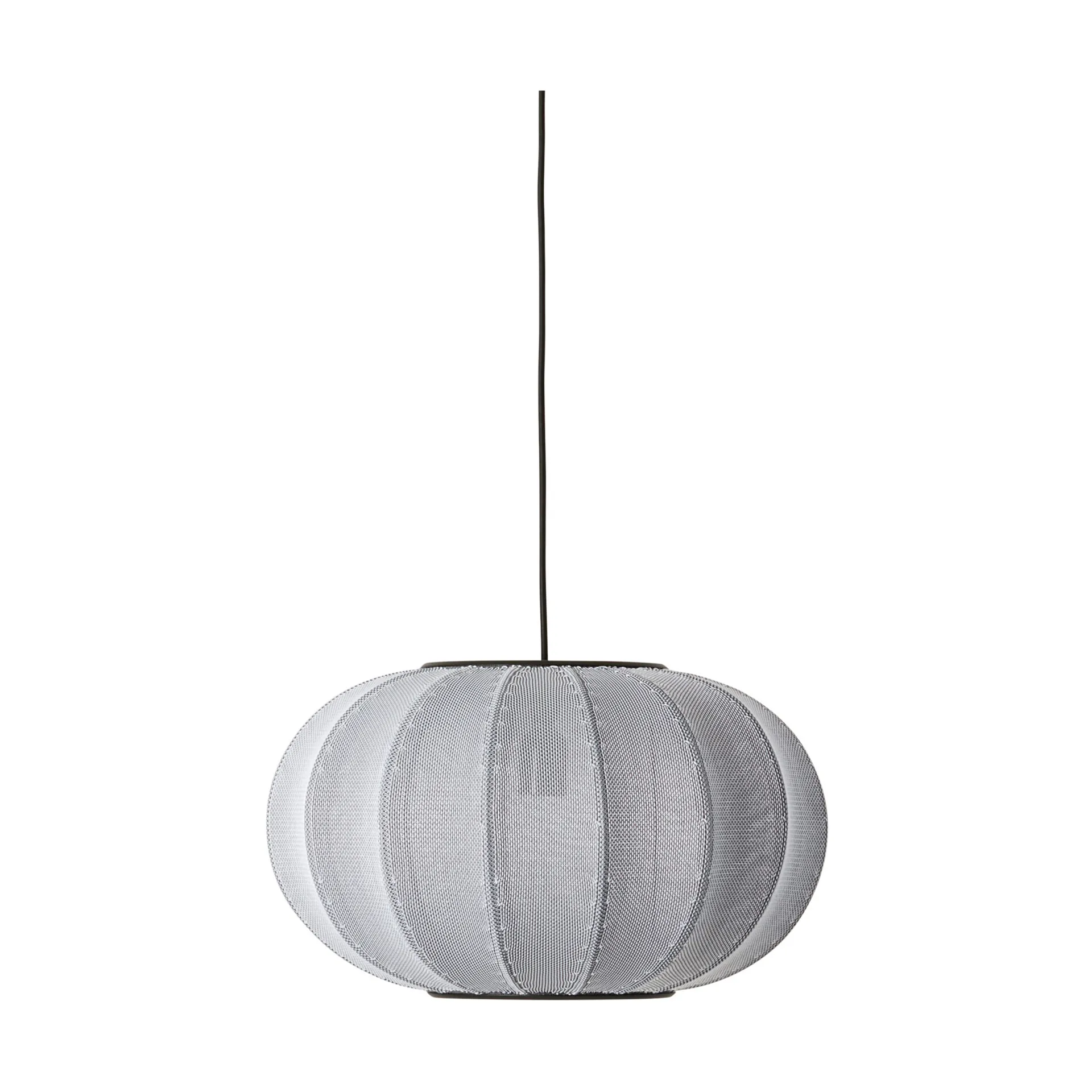 Knit-Wit 45 Oval riippuvalaisin, Silver Made By Hand