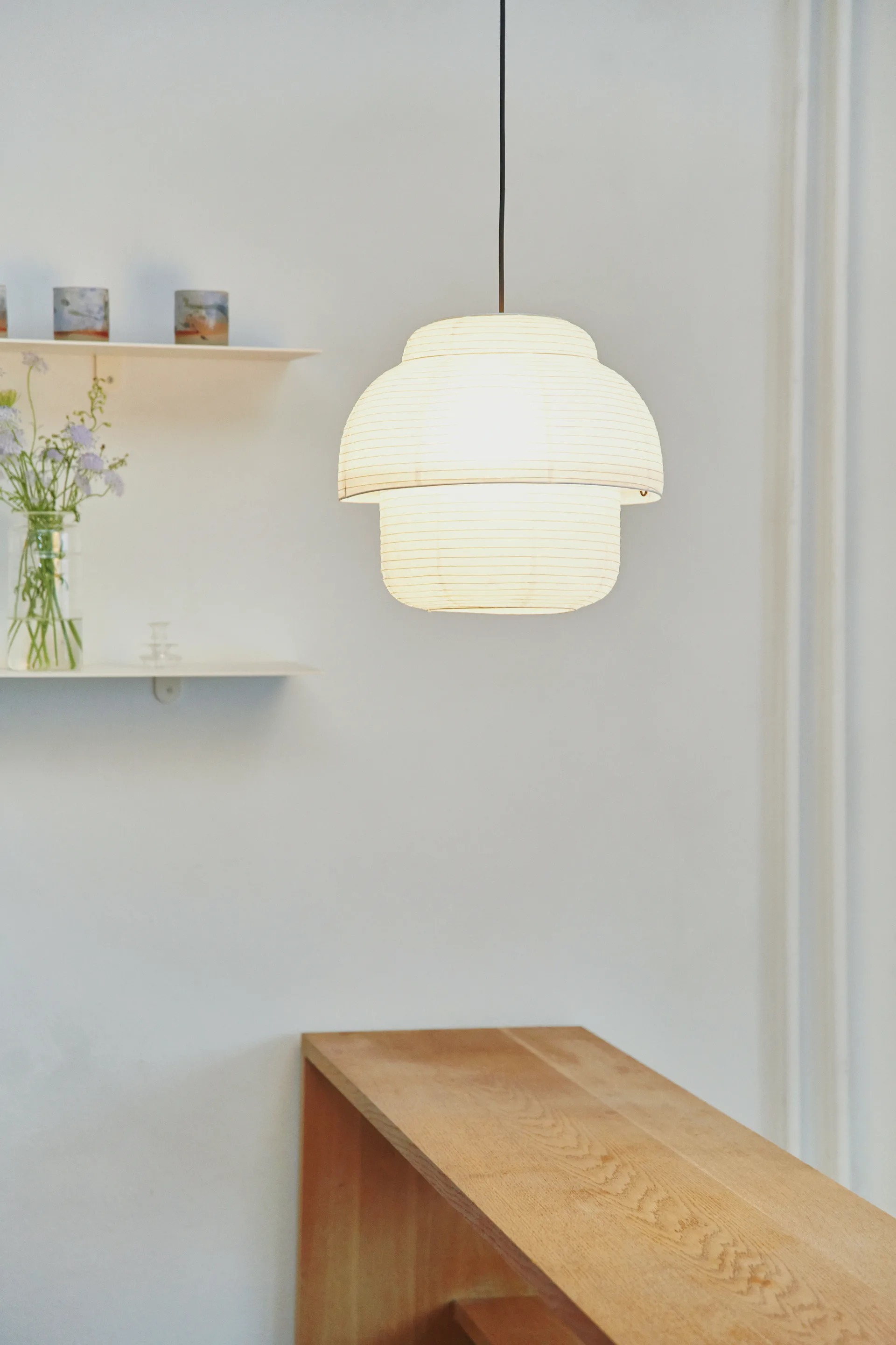 Papier Double riippuvalaisin Ø40 cm, White Made By Hand