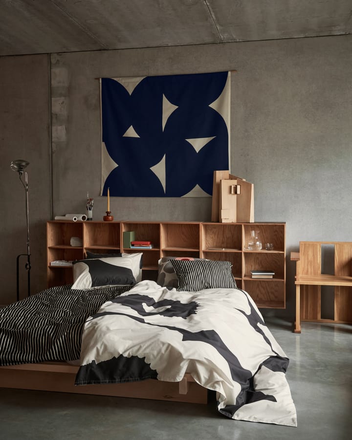 Iso Unikko pussilakana 220x240 cm, Charcoal-off white Marimekko