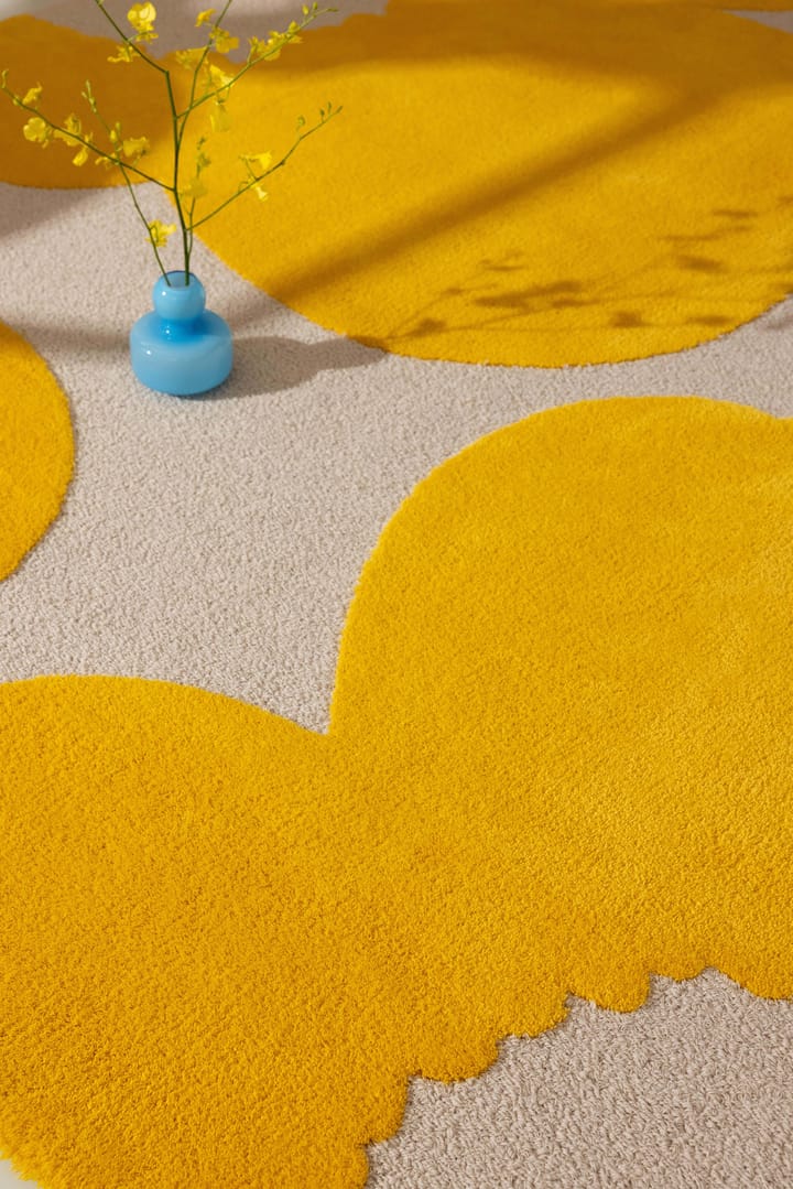 Iso Unikko villamatto - Yellow, 170x240 cm - Marimekko
