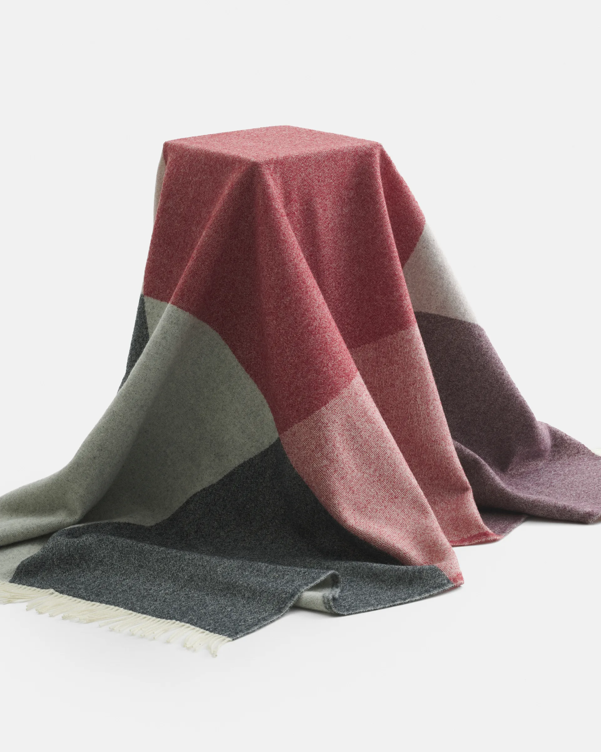 Sambara peite 140x180 cm, Off white-red-brown Marimekko