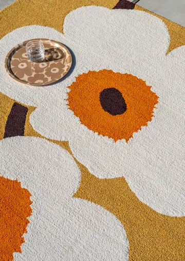 Unikko anniversary matto ulkokäyttöön - Honey, 160x230 cm - Marimekko
