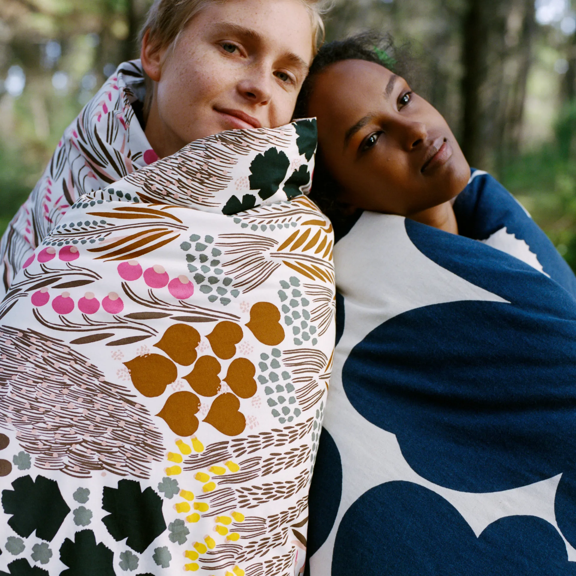 Unikko pussilakana puuvilla-pellava 150x210 cm, Luonnonvalkoinen-tummansininen Marimekko