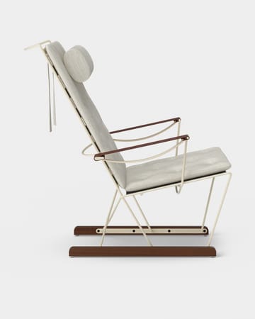 Spark Lounge Chair, ivory-saksanpähkinäpetsattu pyökki - Romo Ruskin Quill 7757/10 - Massproductions