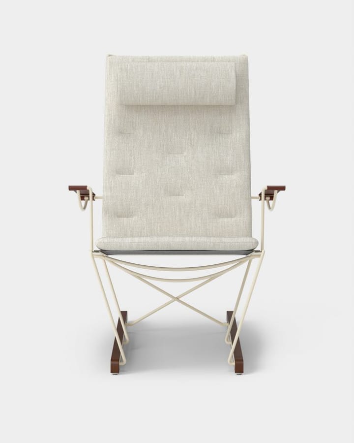 Spark Lounge Chair, ivory-saksanpähkinäpetsattu pyökki - Romo Ruskin Quill 7757/10 - Massproductions