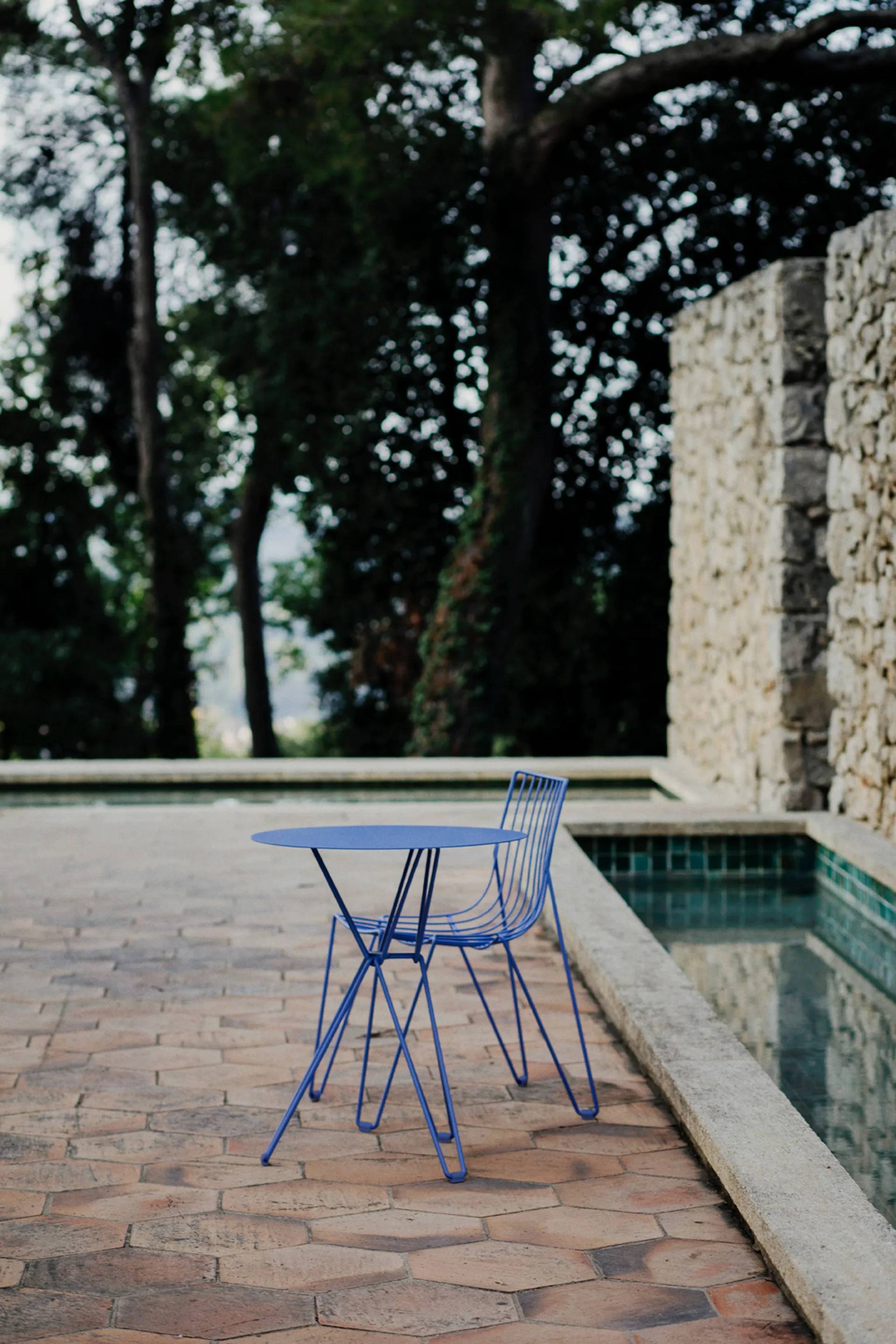 Tio kahvilapöytä Ø 60 cm, Overseas Blue Massproductions