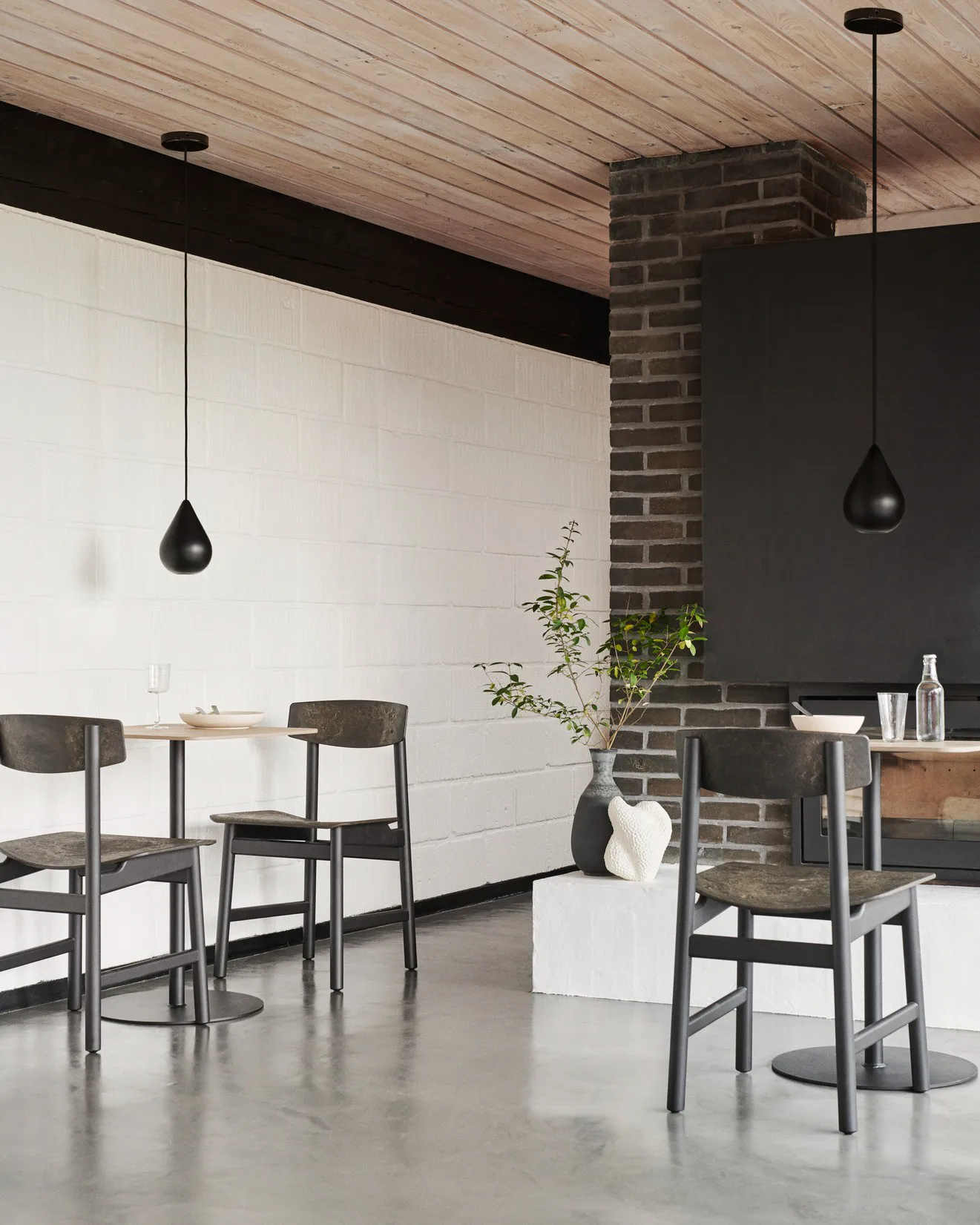 Conscious BM3162 -tuoli, Black beech-coffee wate black Mater