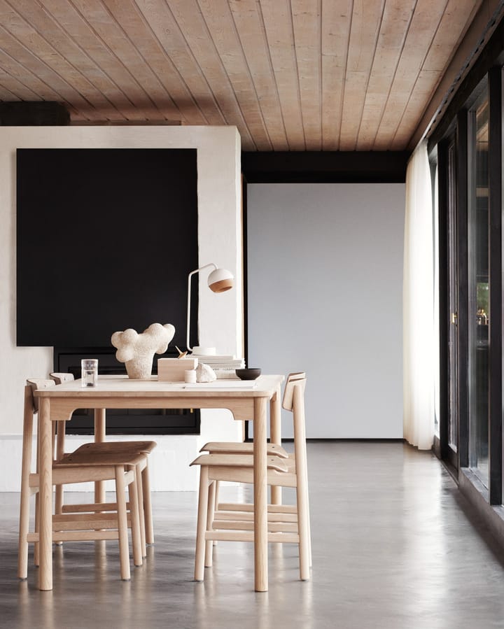 Conscious BM3162 -tuoli, Soaped oak-coffee waste light Mater