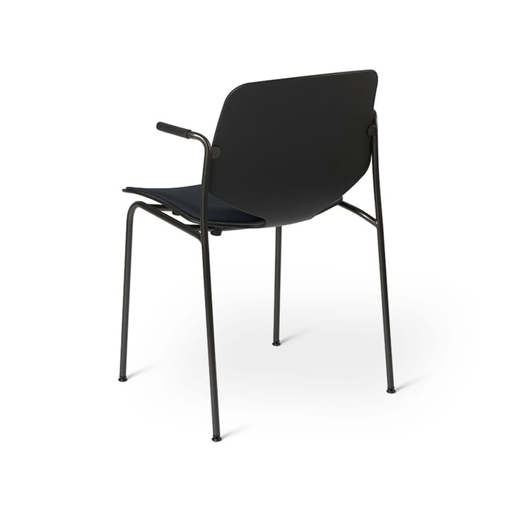 Nova Sea -käsinojallinen tuoli - Kangas cura 60111 black, musta teräsrunko - Mater