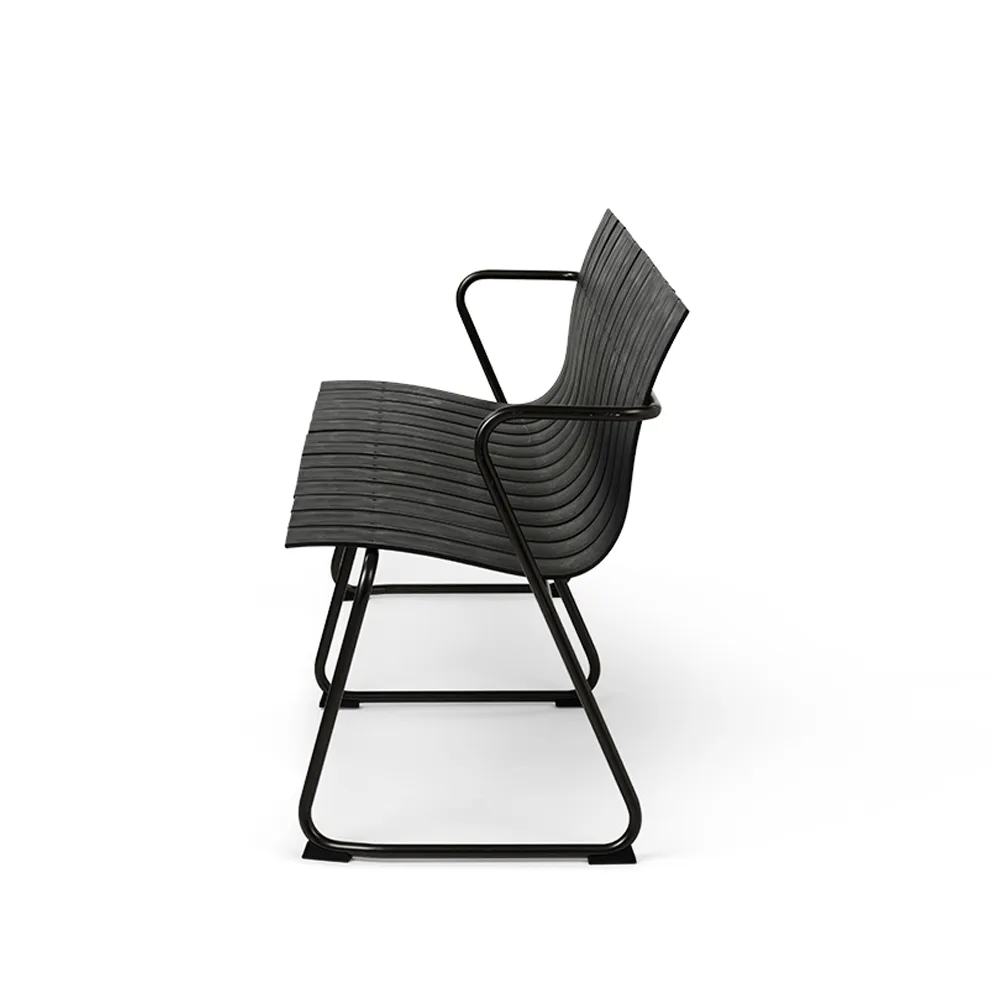 Ocean penkki, Black Mater