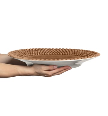 Bubbles-lautanen 42 cm - Cinnamon - Mateus