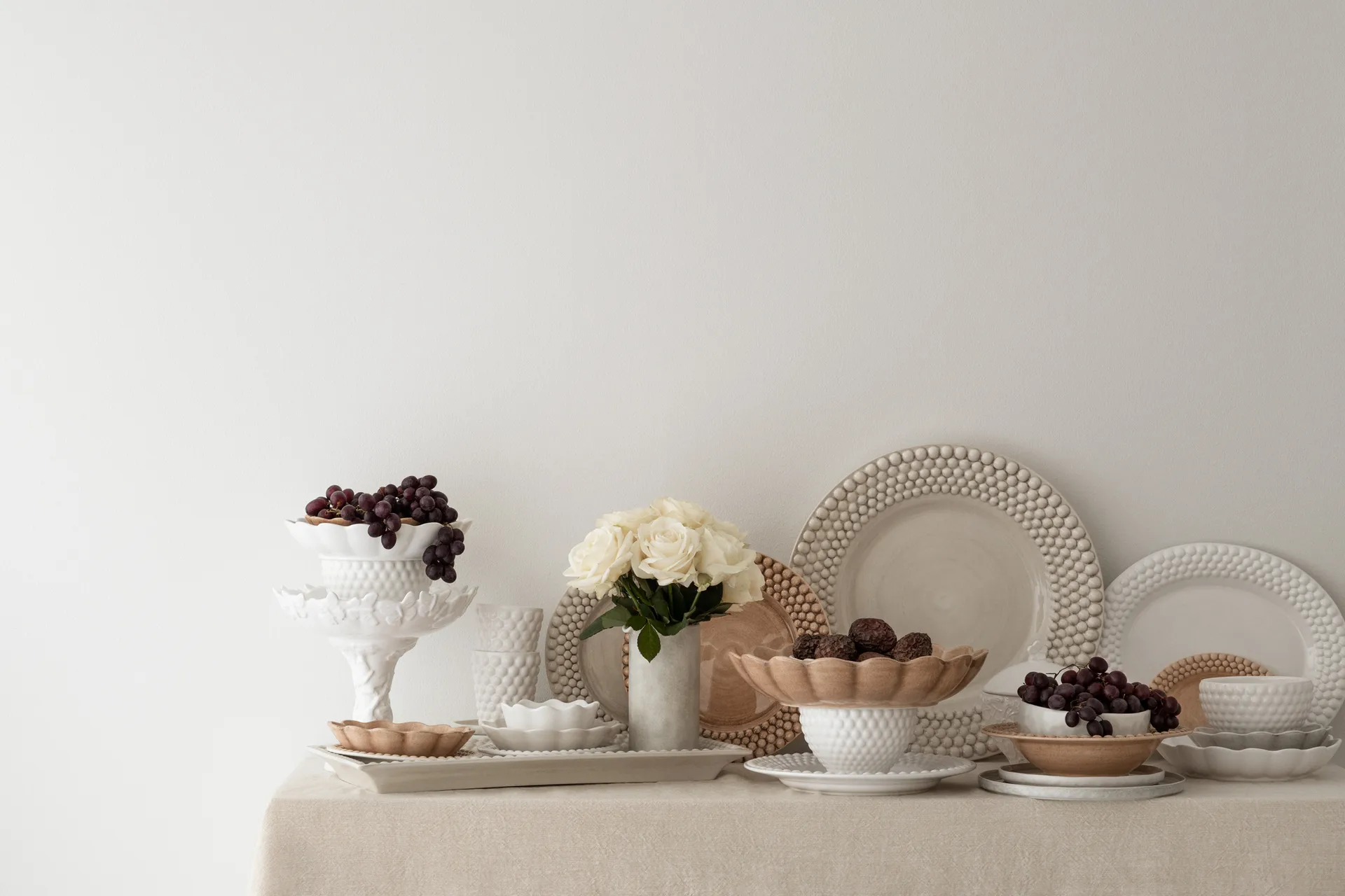 Bubbles-lautanen 42 cm, Sand Mateus