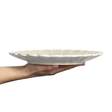 Oyster lautanen 28 cm - Sand - Mateus