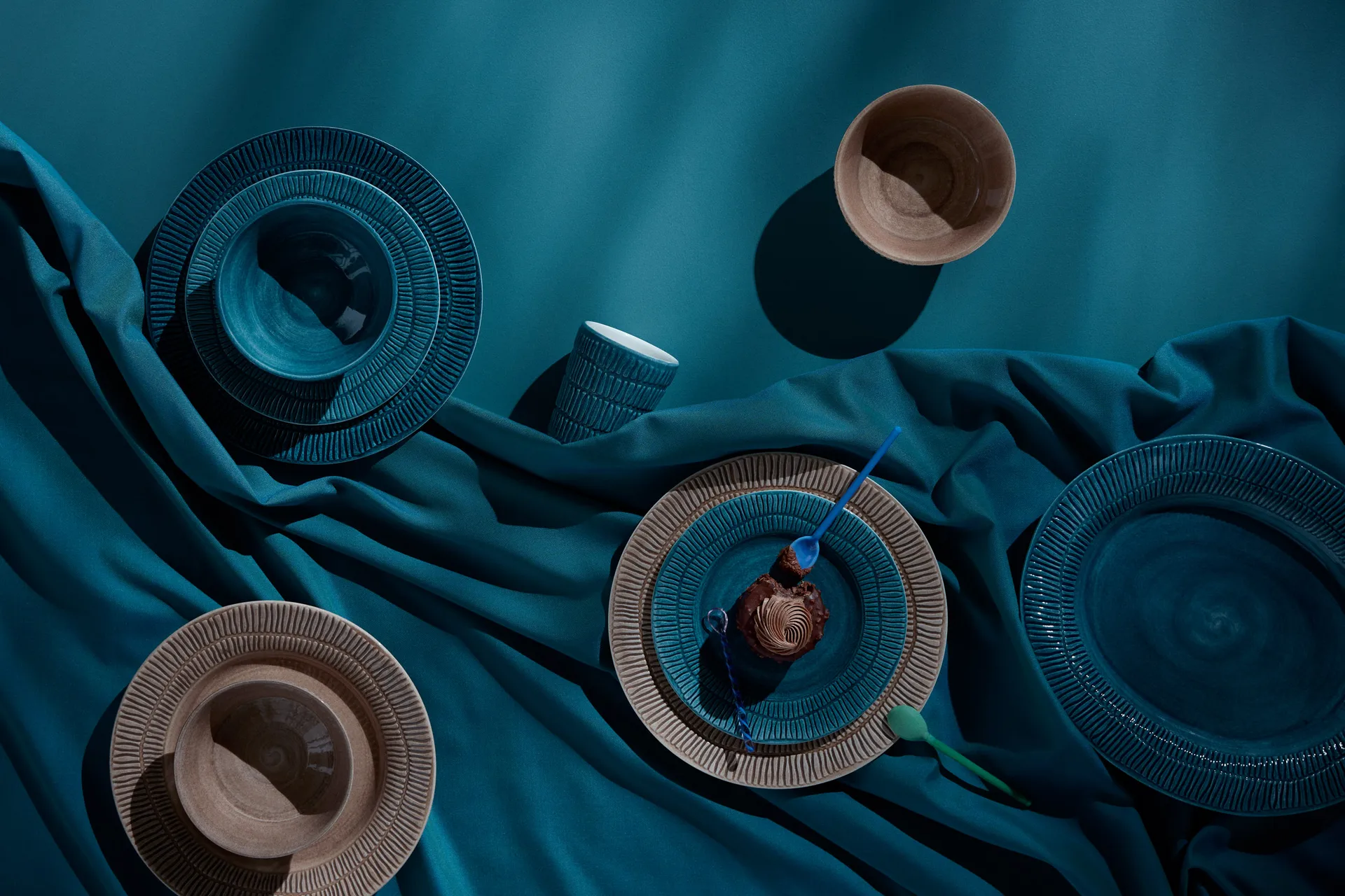 Stripes lautanen Ø28 cm, Cinnamon Mateus