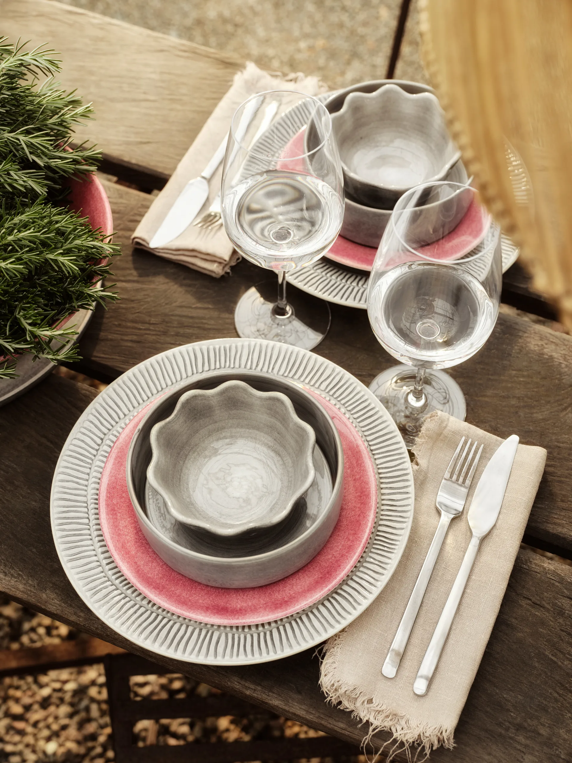 Stripes lautanen Ø28 cm, Harmaa Mateus