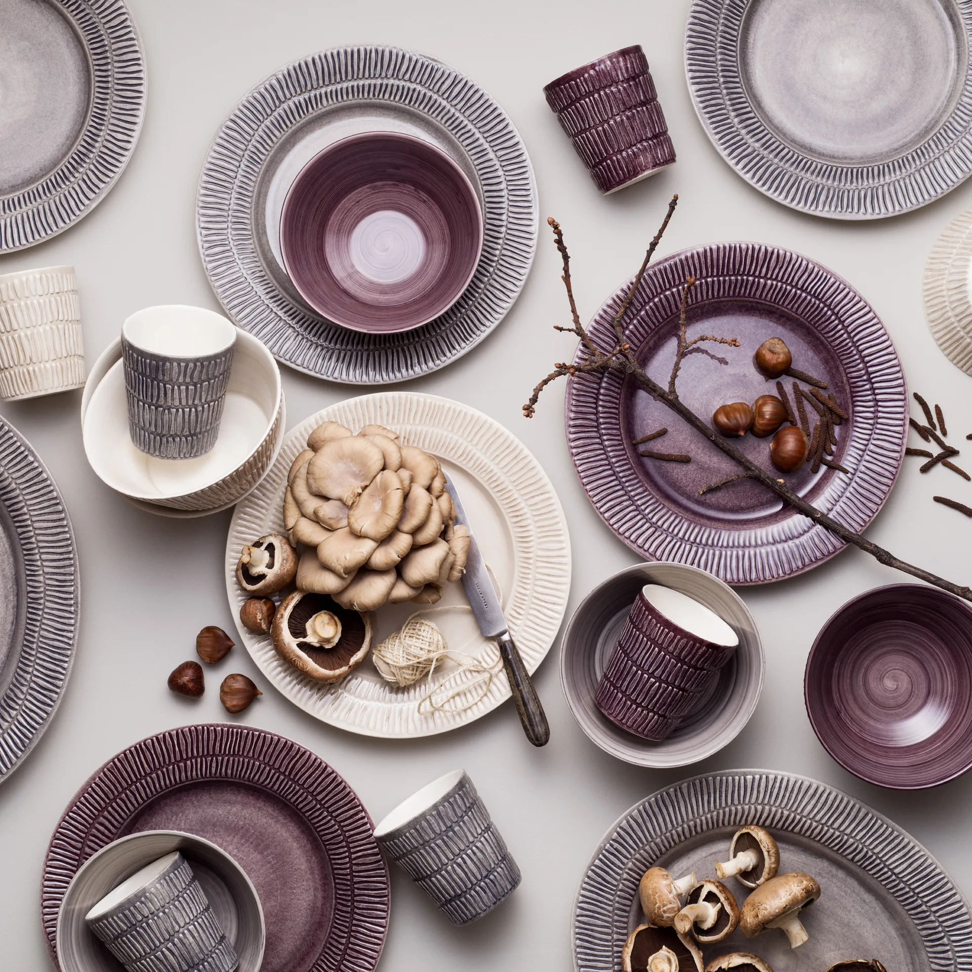 Stripes lautanen Ø28 cm, Plum Mateus