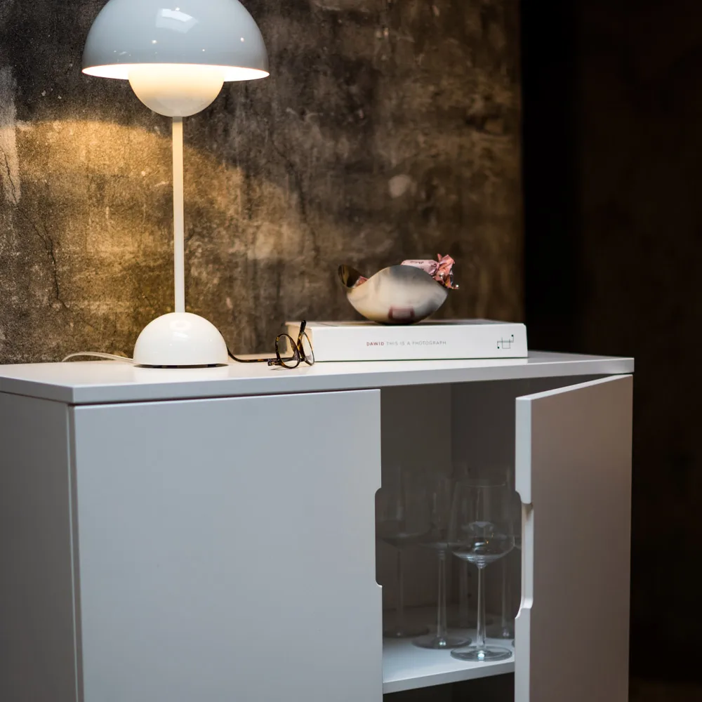 Aoko kaappi 120 cm, Valkolakka Mavis